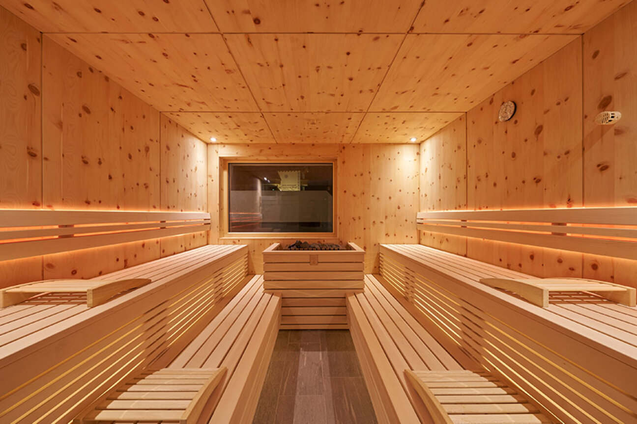 3_Wellness_5_Bergkräuter_Arvensauna